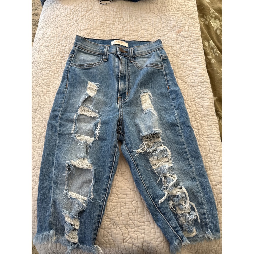 Aphrodite Jeans Size 7 Distressed Cropped Raw Hem Y2K Grunge Denim